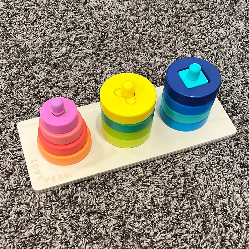 LOVEVERY Twist and Pivot Pattern Puzzle Months 31-33 from Investigator Playkit